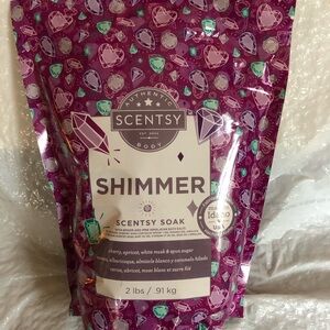 Scentsy Shimmer Bath Soak - Purple